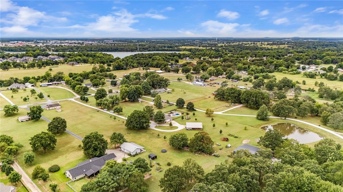 Elm Spgs Outlots - Residential