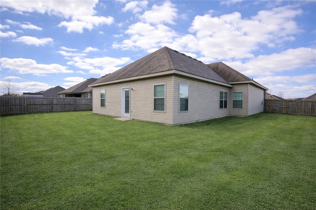 CHELSEA POINT II-ROGERS - Residential