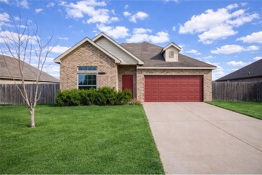 Charming 3 Bedroom, 2 Bath Home in the Heart of Rogers, AR ?

Welcome to this warm and welcoming home featuring 3 bedrooms and 2 full baths, perfectly located near some of the best shopping, dining, and conveniences Rogers has to offer.

Step inside to an inviting living space highlighted by beautiful granite countertops, modern finishes, and a layout that feels both open and cozy. The cute red front door adds a pop of personality and curb appeal from the moment you arrive.

Enjoy the convenience of a 2-car garage and the comfort of a fully fenced backyard, offering privacy and plenty of room for pets, play, or relaxing evenings outdoors.