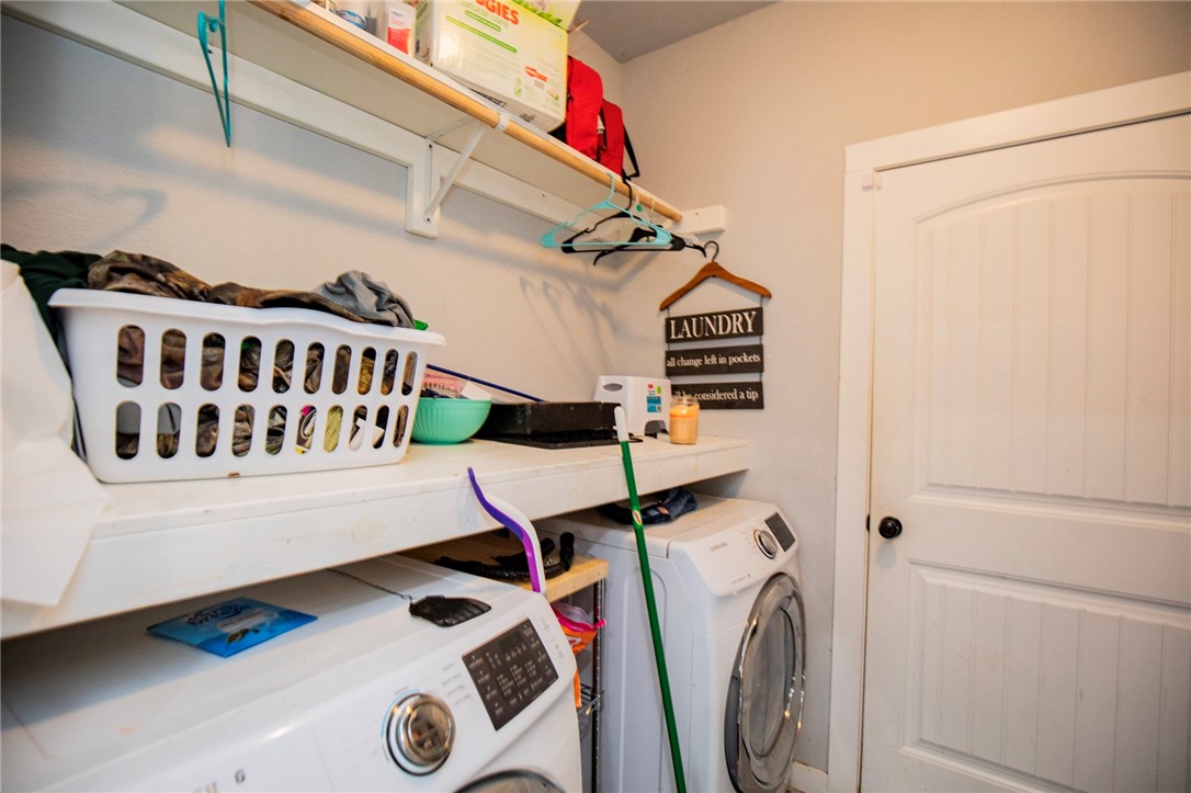 CHELSEA POINT II-ROGERS - Residential