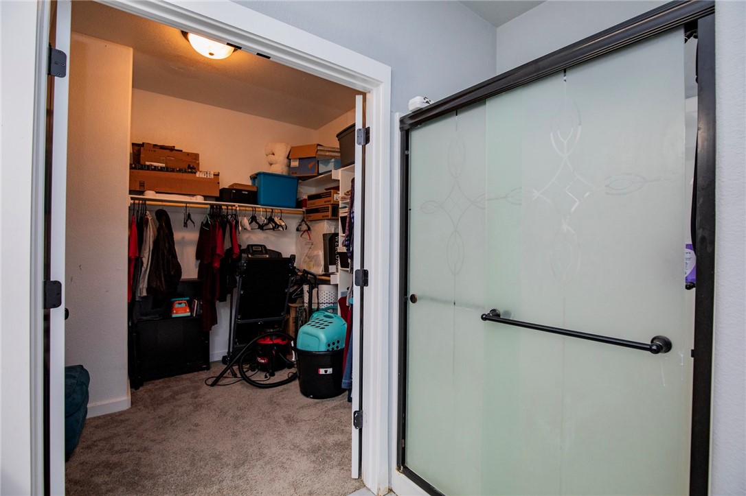 CHELSEA POINT II-ROGERS - Residential