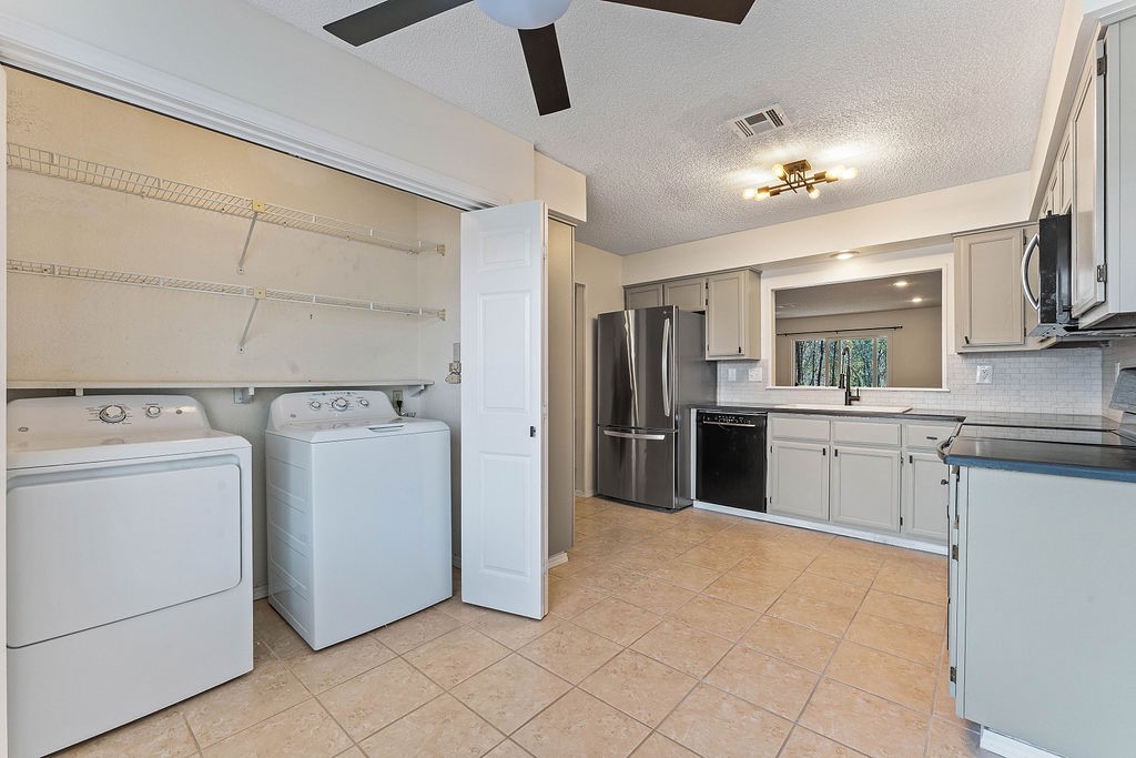 Metfield Courts Bvv - Residential
