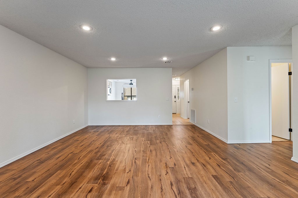 Metfield Courts Bvv - Residential