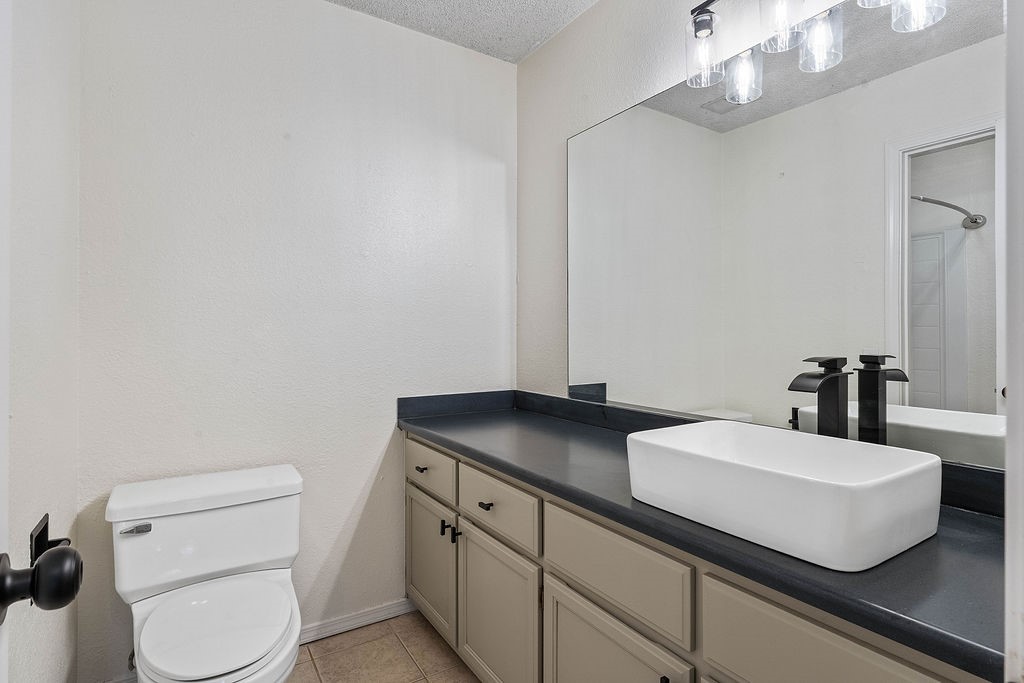 Metfield Courts Bvv - Residential