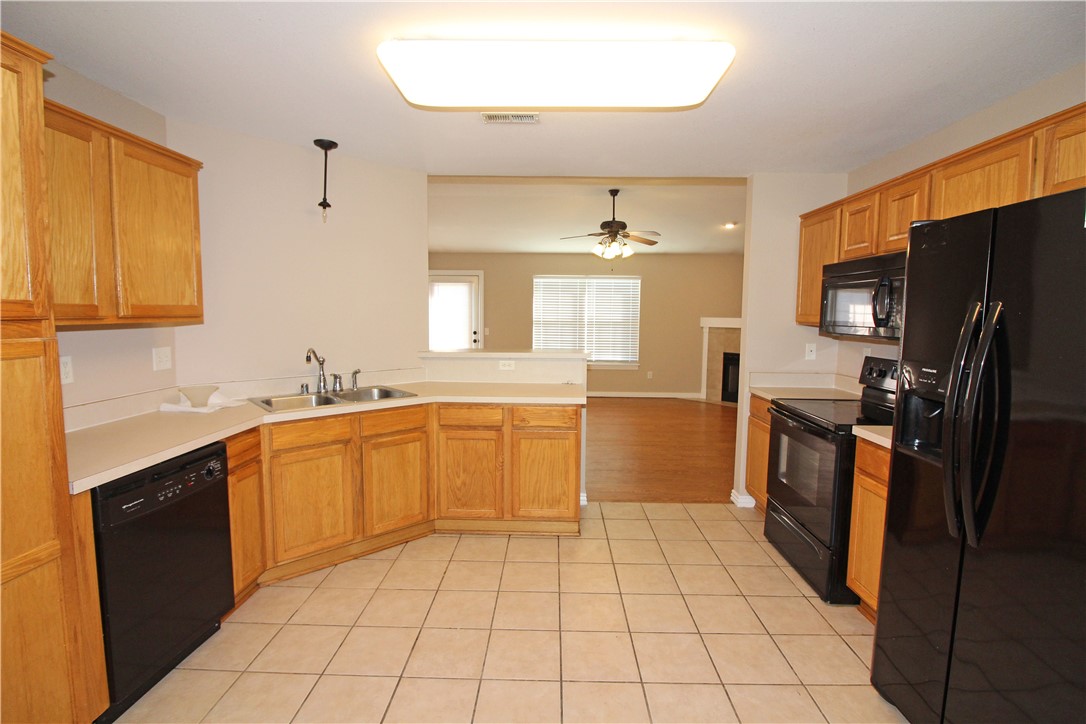 Carriage Square Sub Bentonville - Residential Lease