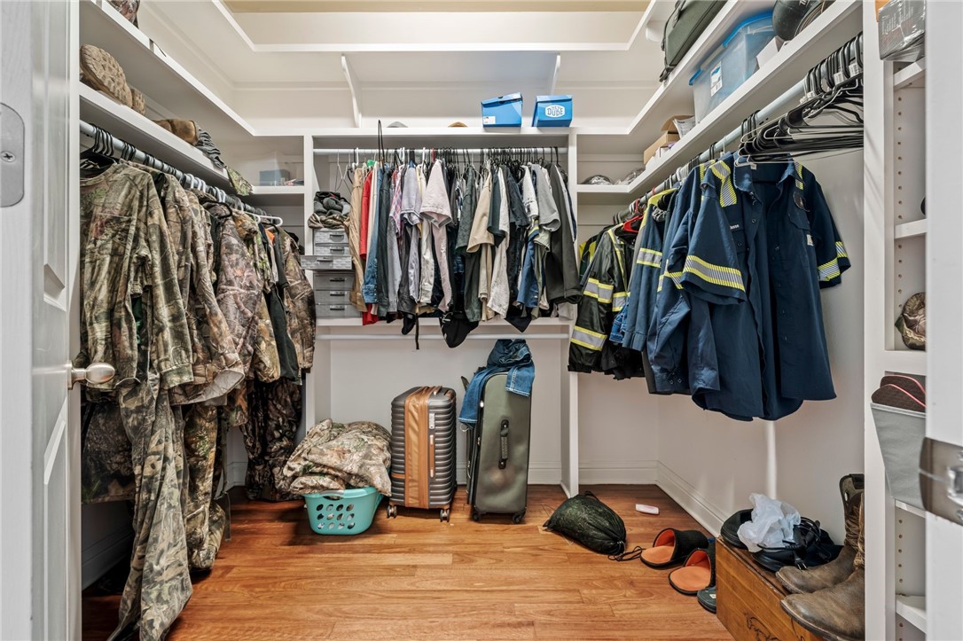 23-07-32 - Residential