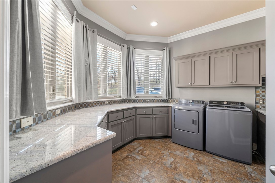 23-07-32 - Residential