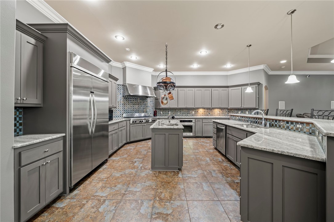 23-07-32 - Residential