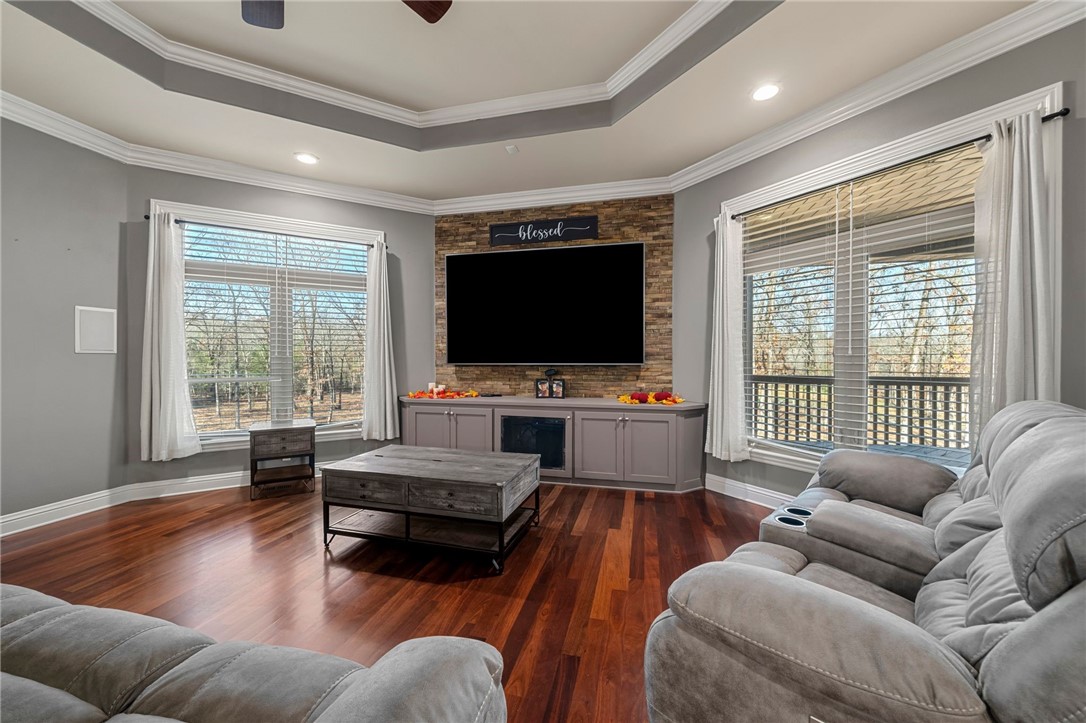 23-07-32 - Residential