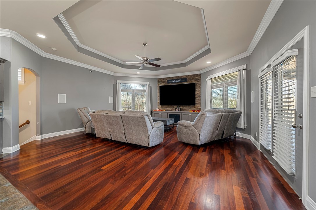 23-07-32 - Residential