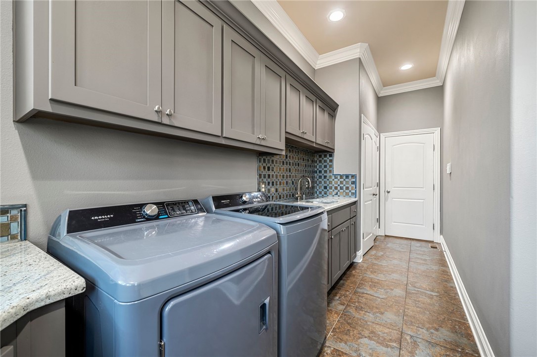 23-07-32 - Residential