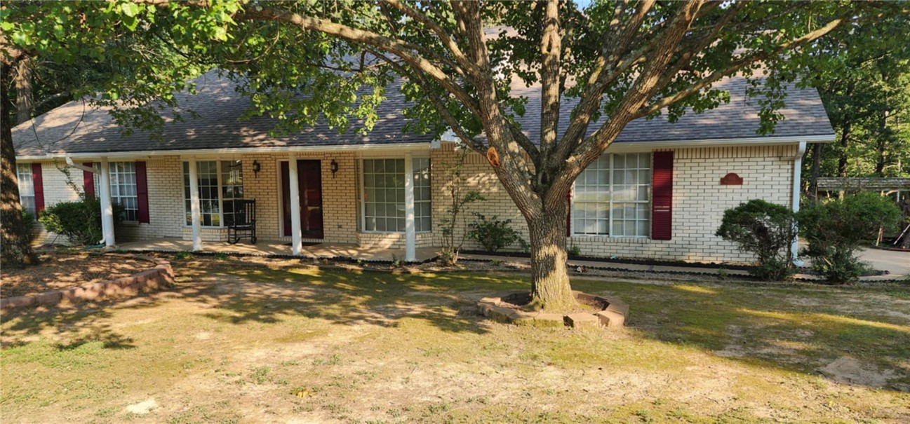 This beautiful house is nestled in over 1.5 acres in a cul-de-sac in the well established subdivison of Hyland Park. Quiet country living just minutes from downtown, Prairie Creek Boat Dock and Lake Atalanta. Enjoy the split floorplan layout with vaulted ceiling, a spacious eat in kitchen, formal dining room and a designated office/music room. Two master suites feature a newly remodel bath with walk in shower in one and a full bath and walk in closet in the other (could be the mother-in-law suite). The deck offers a quiet place to enjoy the outdoors and the wonderfully wooded backyard.