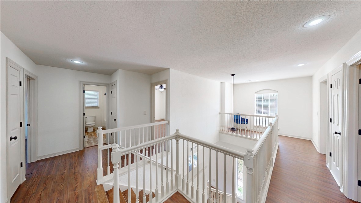 Woods Creek - Residential