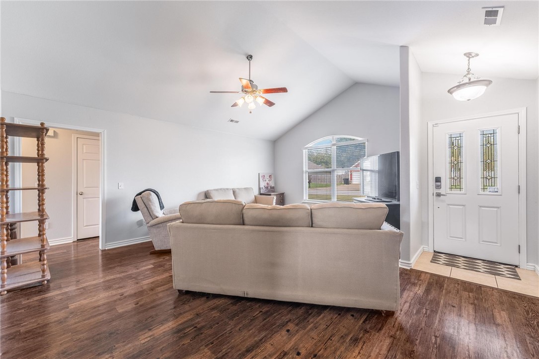 Belle Meade Sub Ph I & Ii - Residential