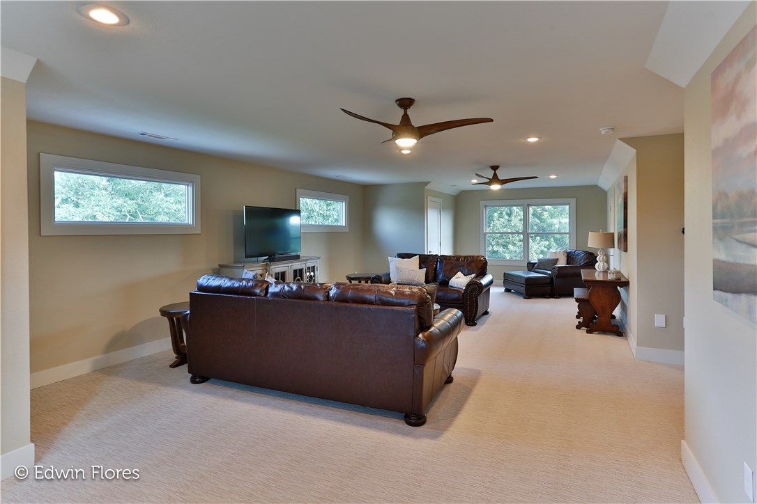 Estates At Dogwood Canyon - Residential