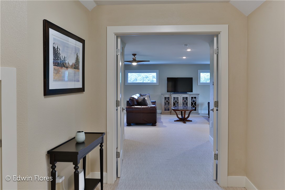 Estates At Dogwood Canyon - Residential