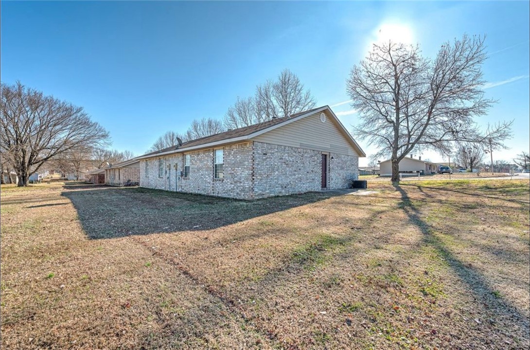 Northwest Acres - Residential Lease