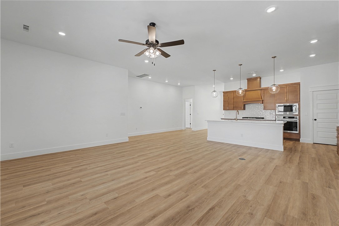 Hillcrest - Residential