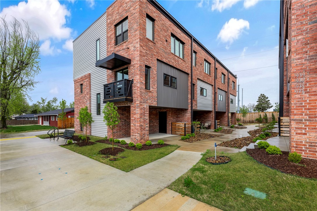 B & W Heights Sub-Bentonville - Residential