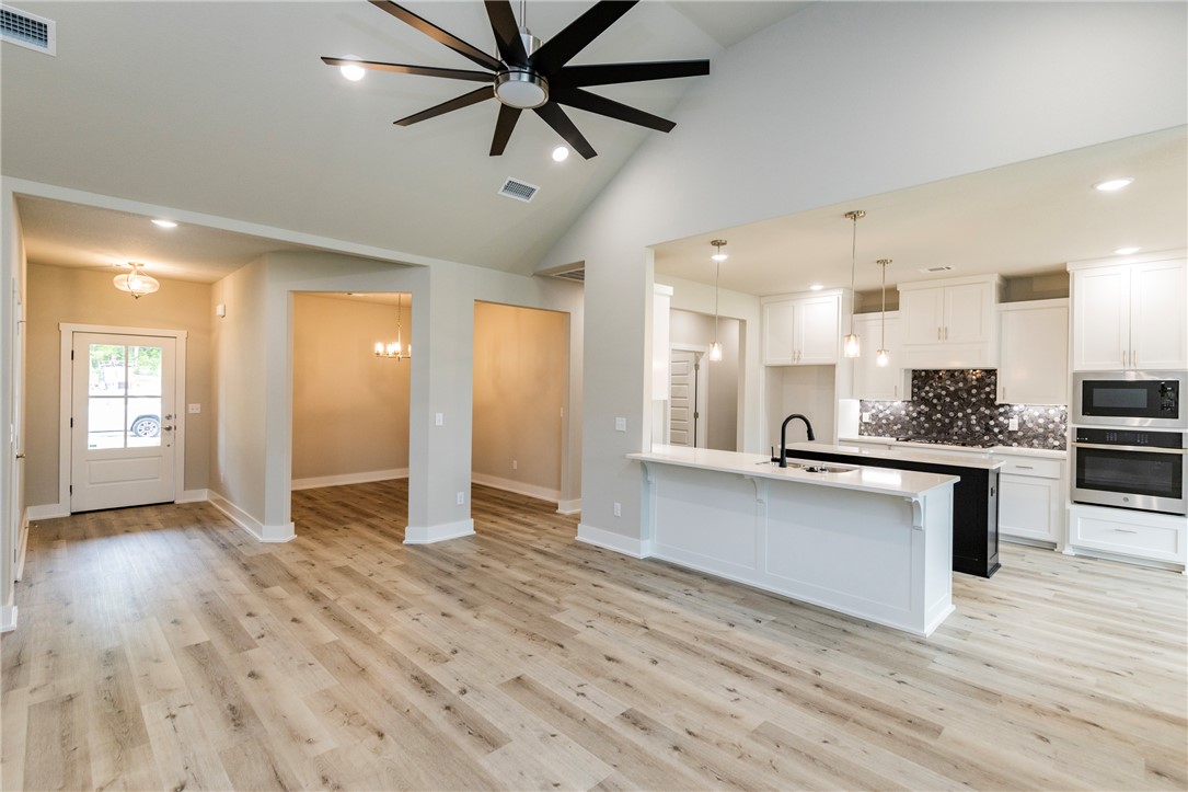 Oak Brook Sub Ph 1 Siloam Spgs - Residential