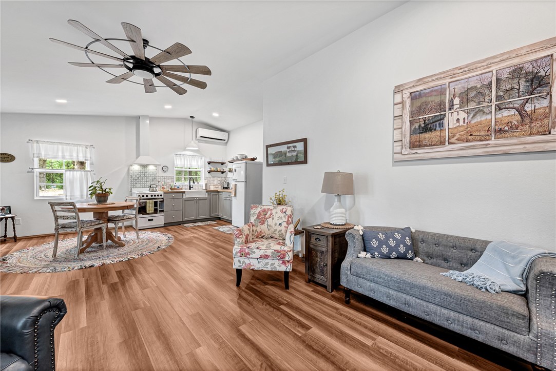 Neadum Ridge Estates - Residential