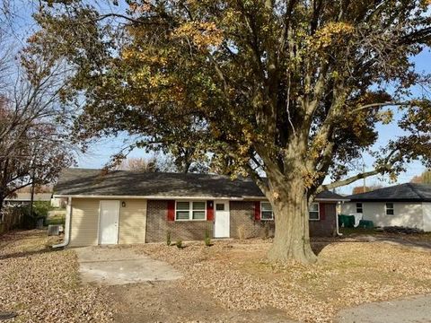 Photo of 1105 Eubanks Street, Decatur, AR 72722 (MLS # 1328955)