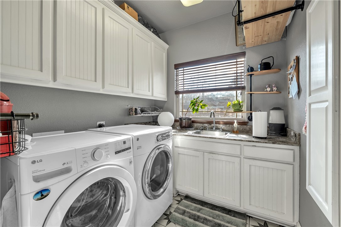 Creekstone - Residential