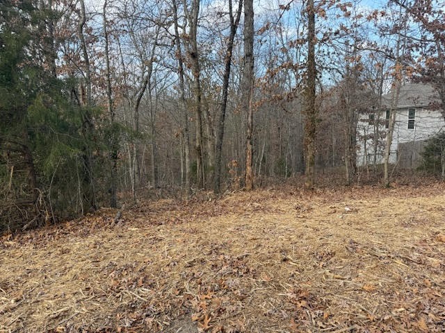 Headley Sub Bvv - Land