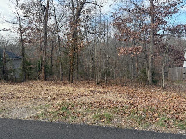 Headley Sub Bvv - Land