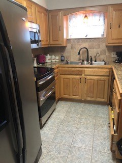 Lake living at it's best. Beaver Lake Condo with an updated kitchen & bath. Wonderful View. Clubhouse with pool indoor and heated