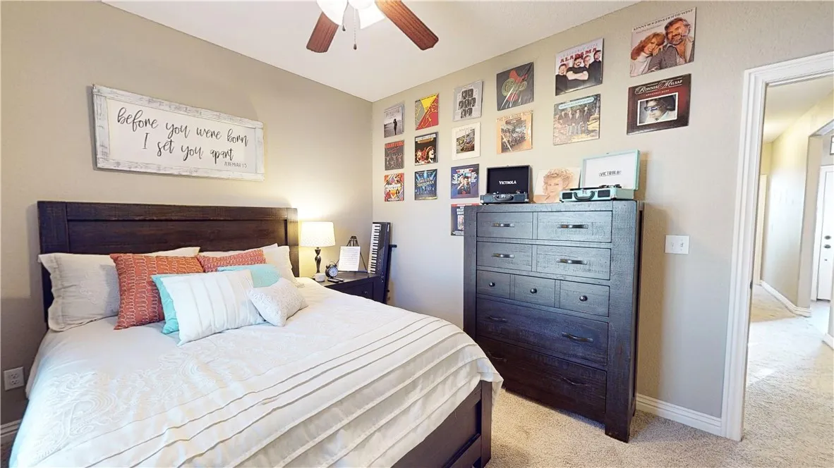 Rogers, Arkansas 72758, United States, 4 Bedrooms Bedrooms, ,2 BathroomsBathrooms,Residential,Pending,27536