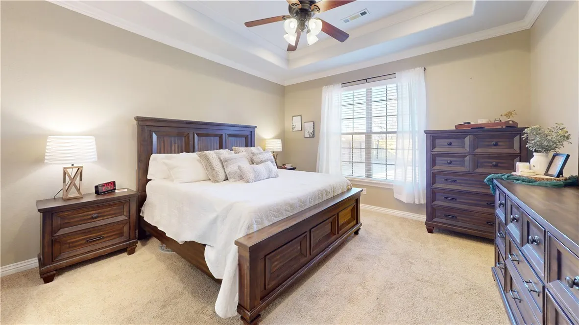 Rogers, Arkansas 72758, United States, 4 Bedrooms Bedrooms, ,2 BathroomsBathrooms,Residential,Pending,27536