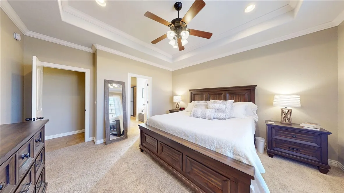 Rogers, Arkansas 72758, United States, 4 Bedrooms Bedrooms, ,2 BathroomsBathrooms,Residential,Pending,27536