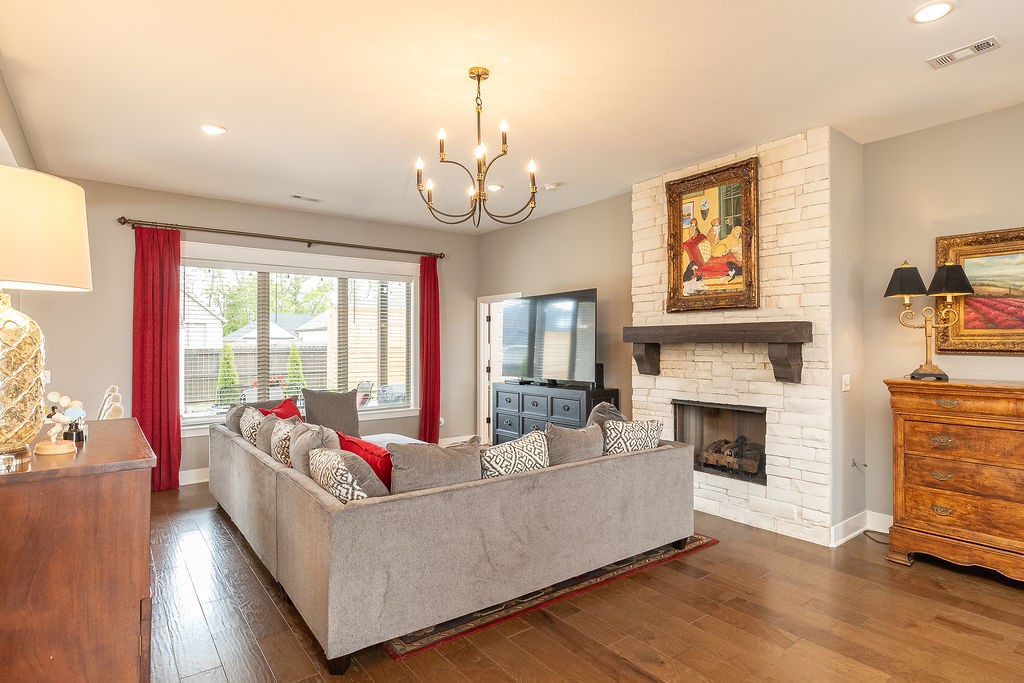 Riverwalk - Residential