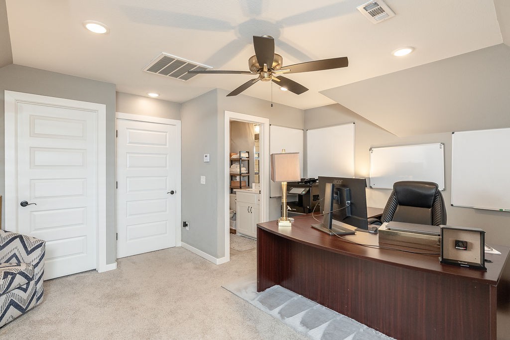 Riverwalk - Residential
