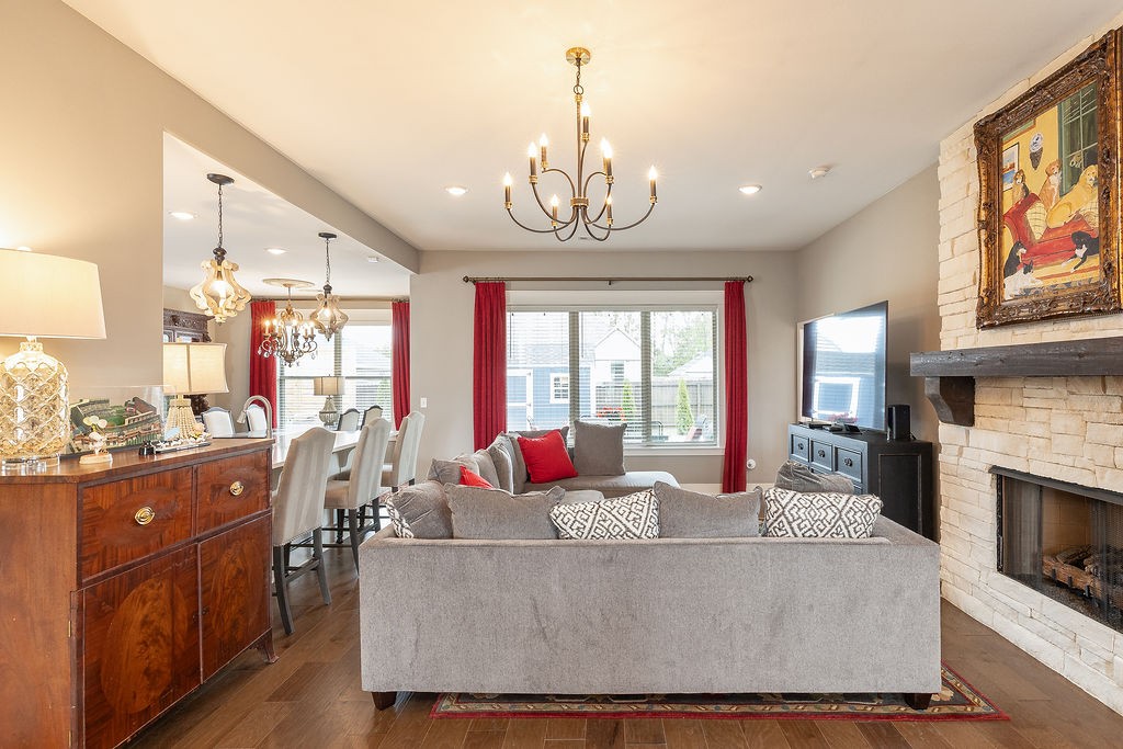 Riverwalk - Residential