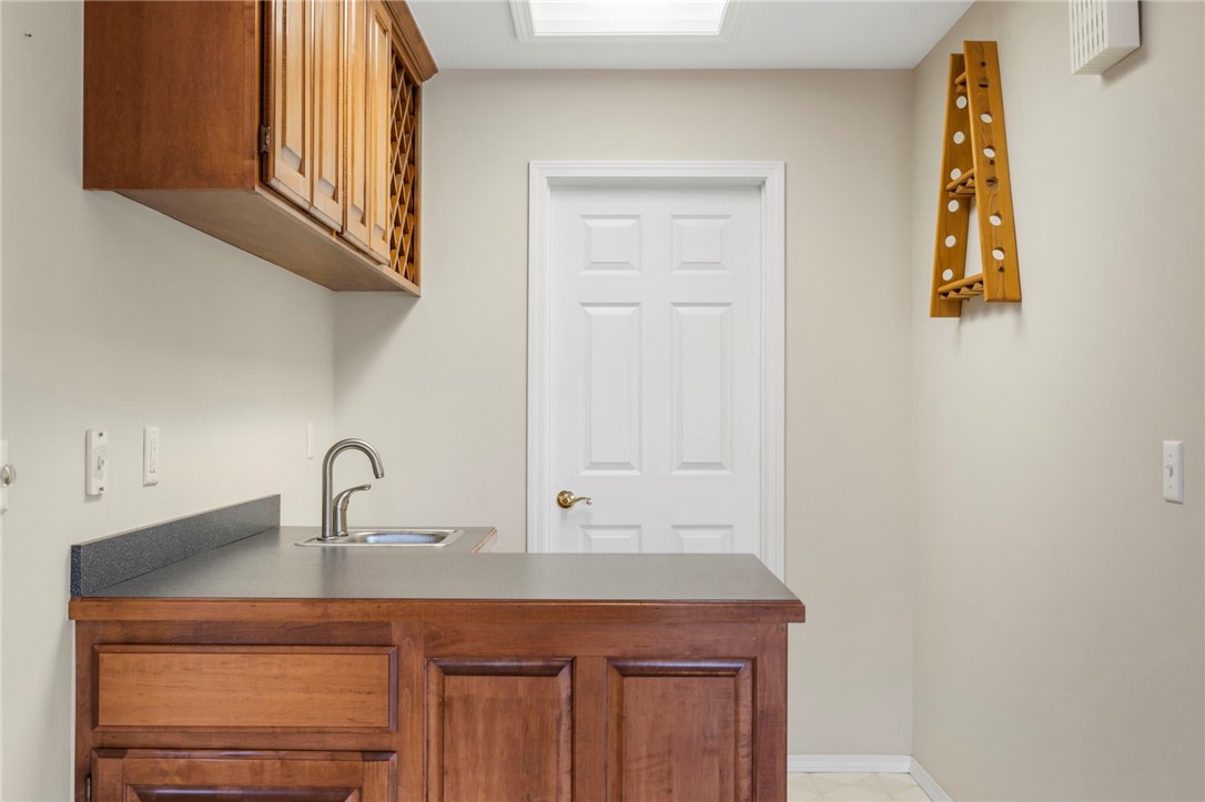 Inverness Sub Bvv - Residential