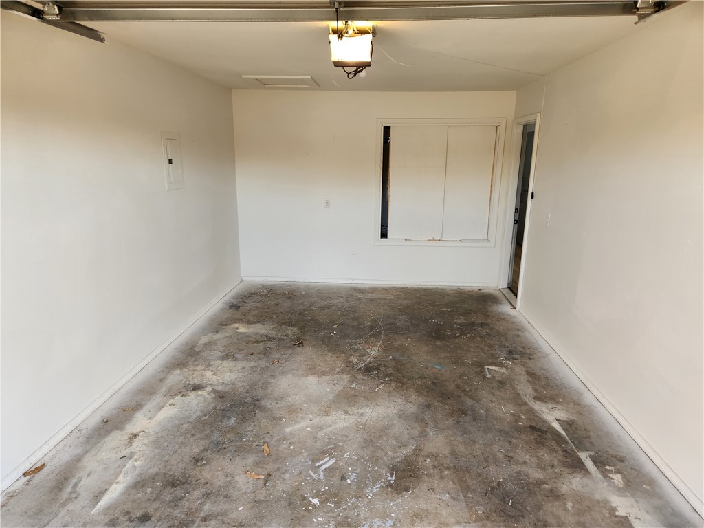 Holly Gardens Bentonville - Residential Lease