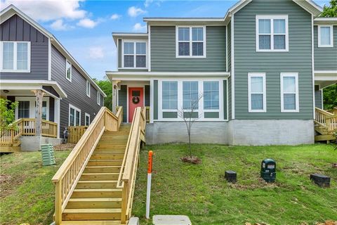 Photo of 332 Fletcher Avenue, Fayetteville, AR 72701 (MLS # 1344483)