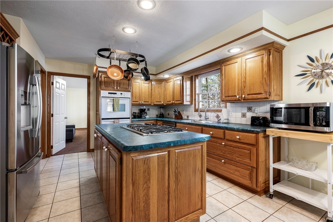 Unit 8 Holiday Island - Residential