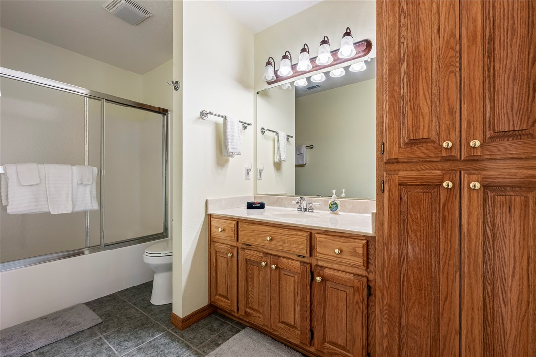 Unit 8 Holiday Island - Residential