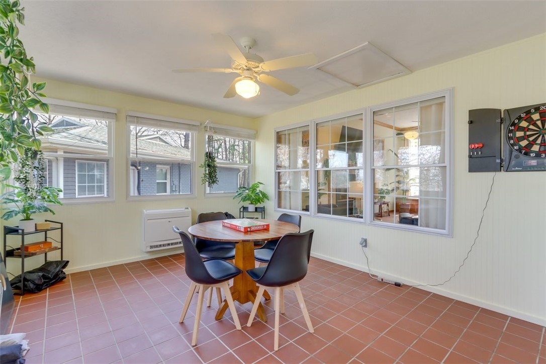 Unit 8 Holiday Island - Residential