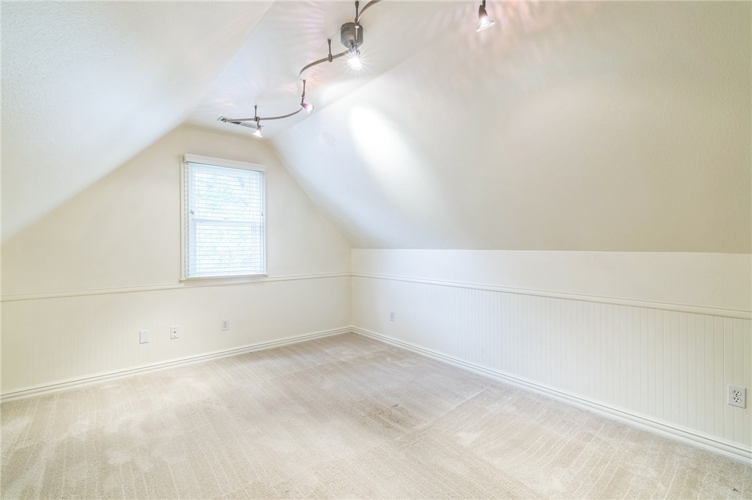Thornbury Sub Ph I Springdale - Residential