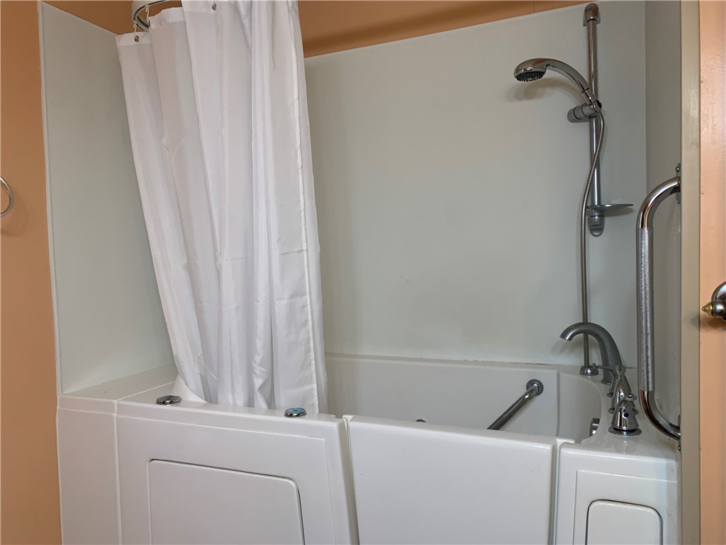 Paris Witt #1 - Residential