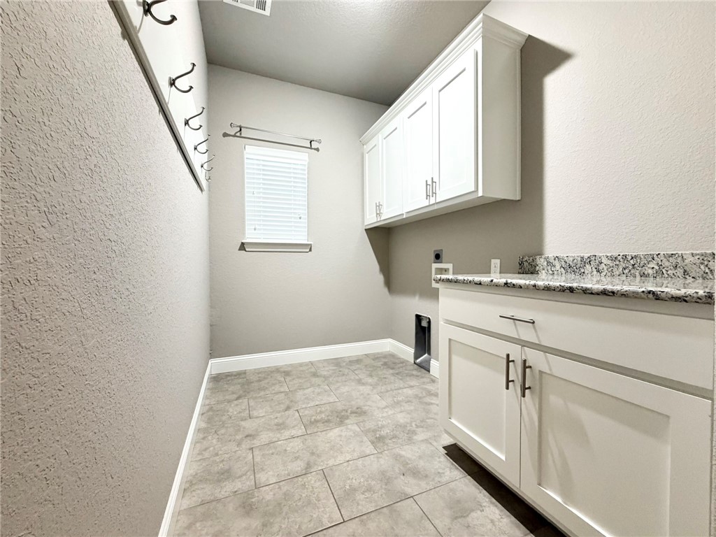 Clower Sub Rogers - Residential Lease