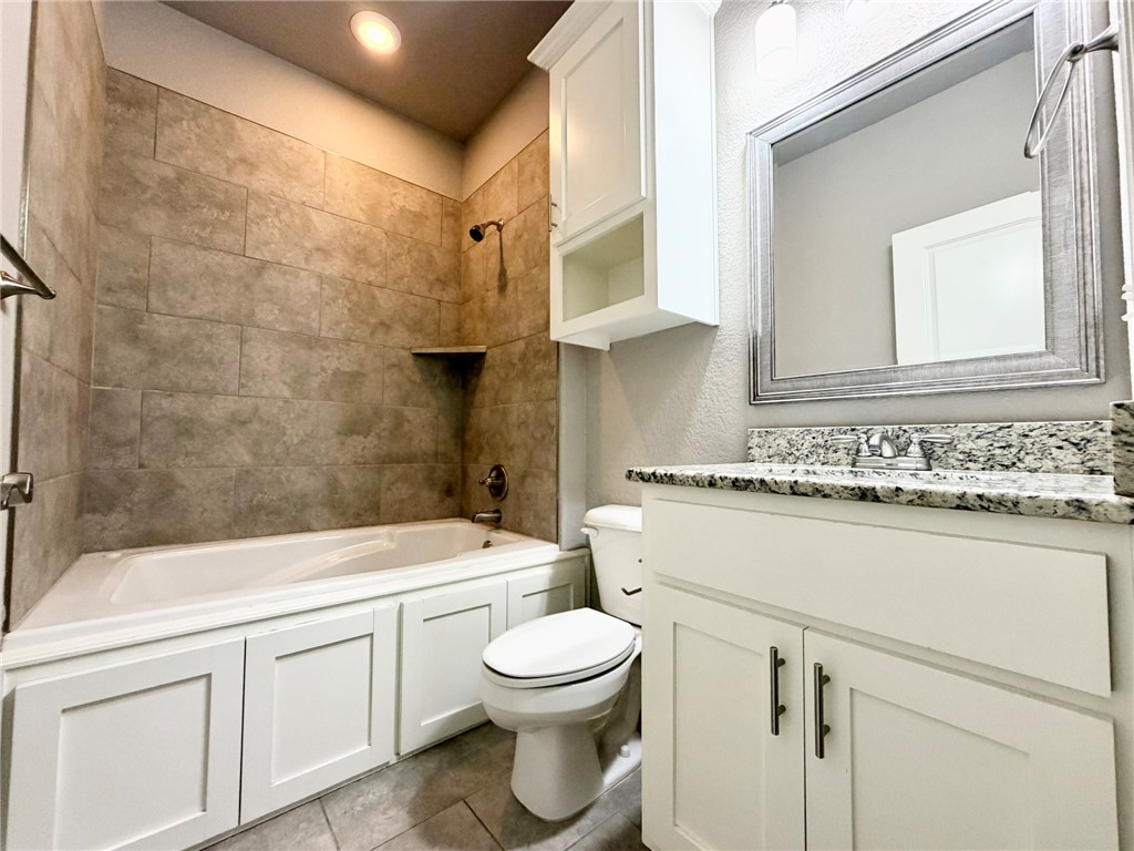 Clower Sub Rogers - Residential Lease