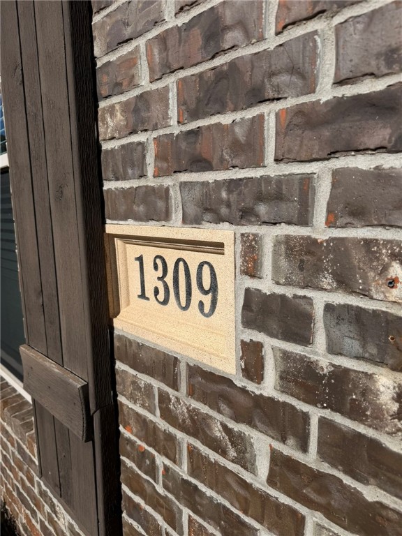 Clower Sub Rogers - Residential Lease