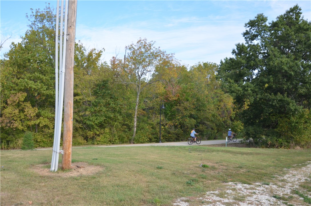Fayetteville Outlots - Land