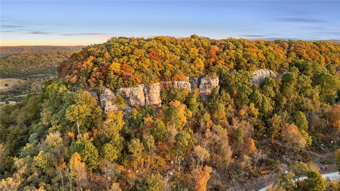 Round Mountain Estates - Land