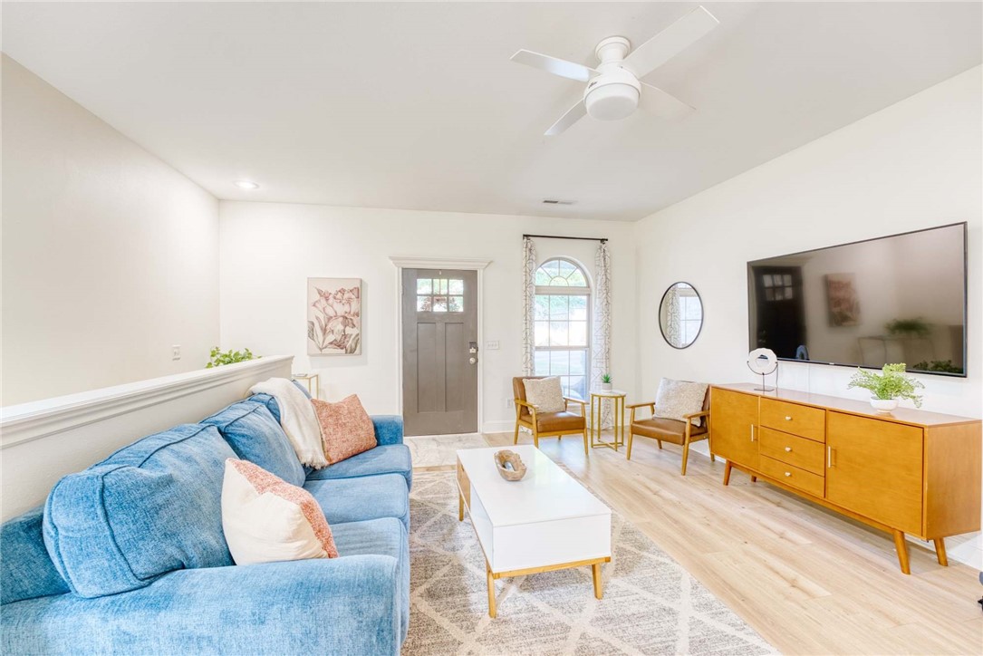 Belle Royal Sub Bentonville - Residential Income